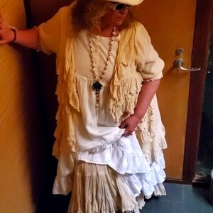 💥SOLD💥Magnolia Pearl Ruffled Layered Long Jacket